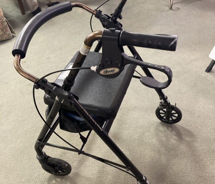 Basic black rollator